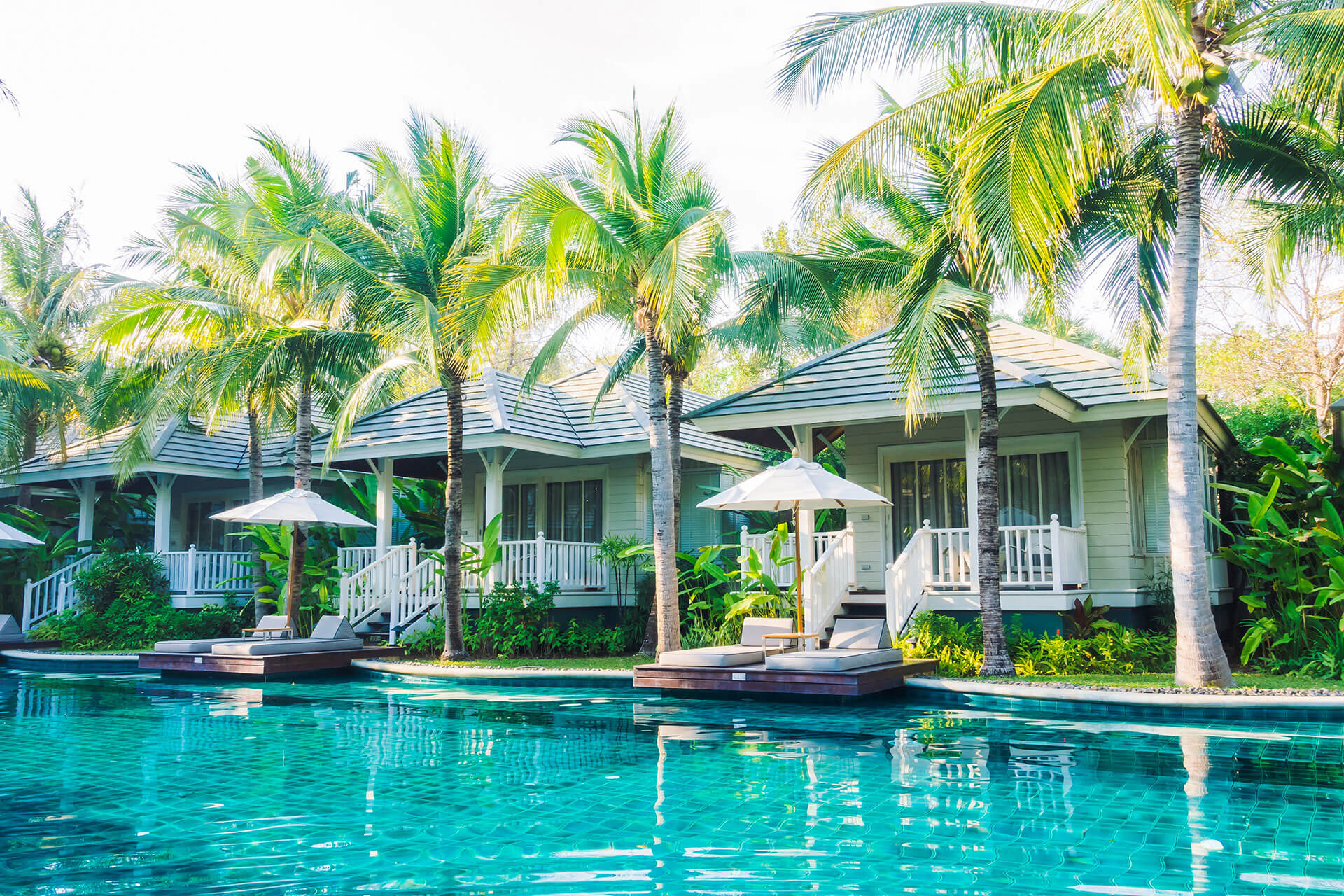 Real Stories, Real Satisfaction. Dive Into the Testimonials of Happy Homeowners.